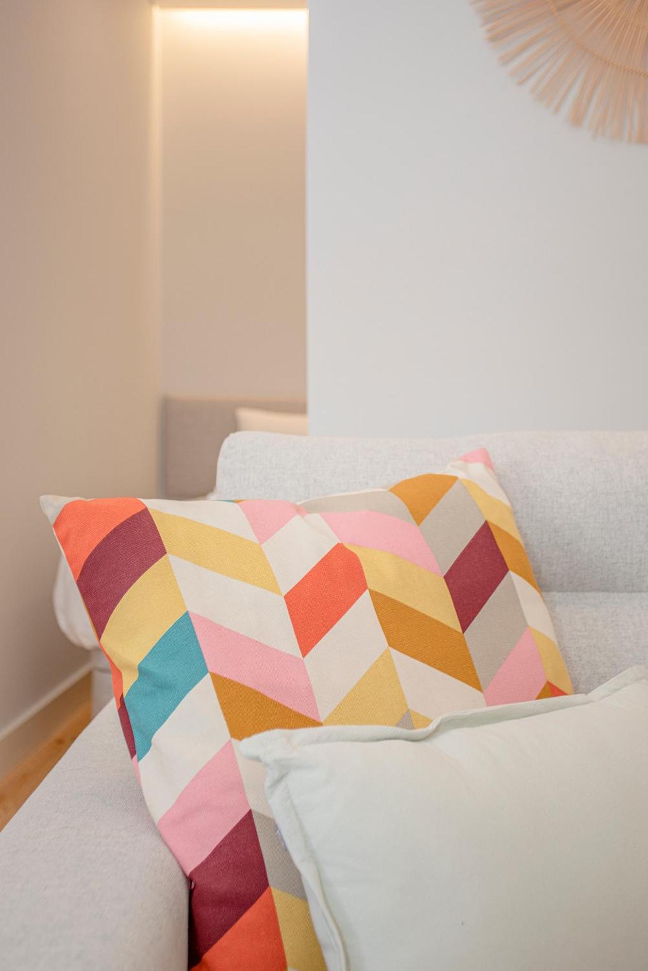 Liiiving In - Aliados Stone Apartamento