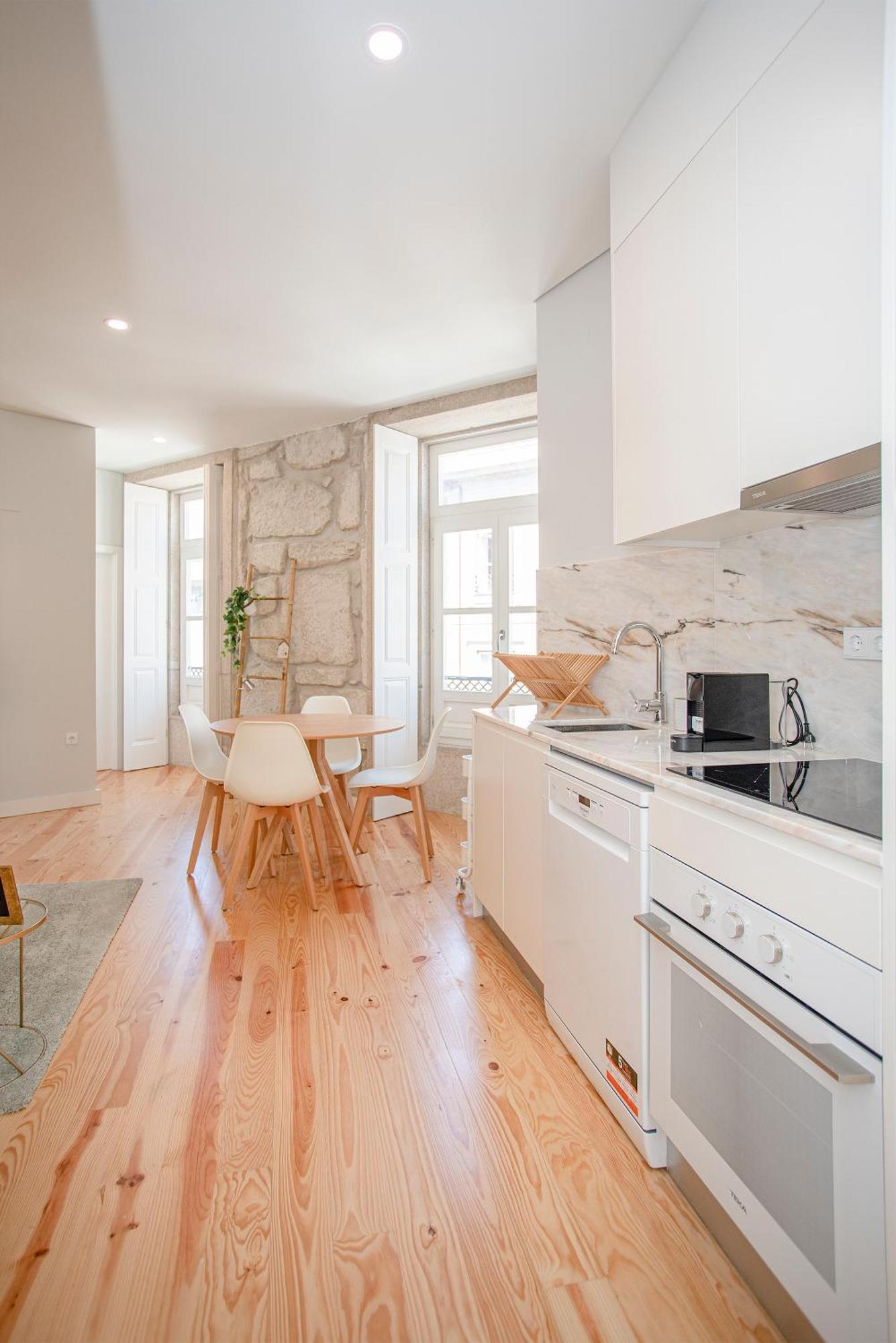 Apartment Liiiving In - Aliados Stone Porto